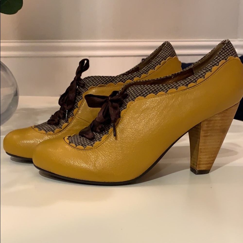 Anthropologie shoes size 10